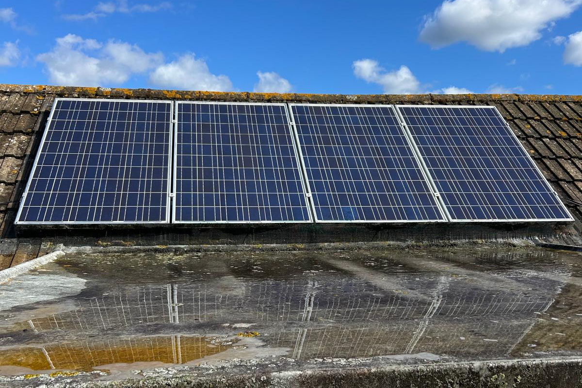 LilyPad Solar Panel Cleaning, Rainham 01